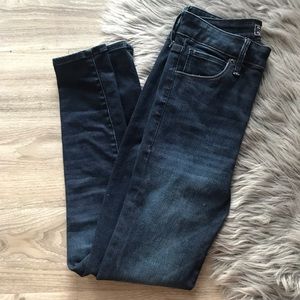 Simone High Rise Super Skinny - Never Worn